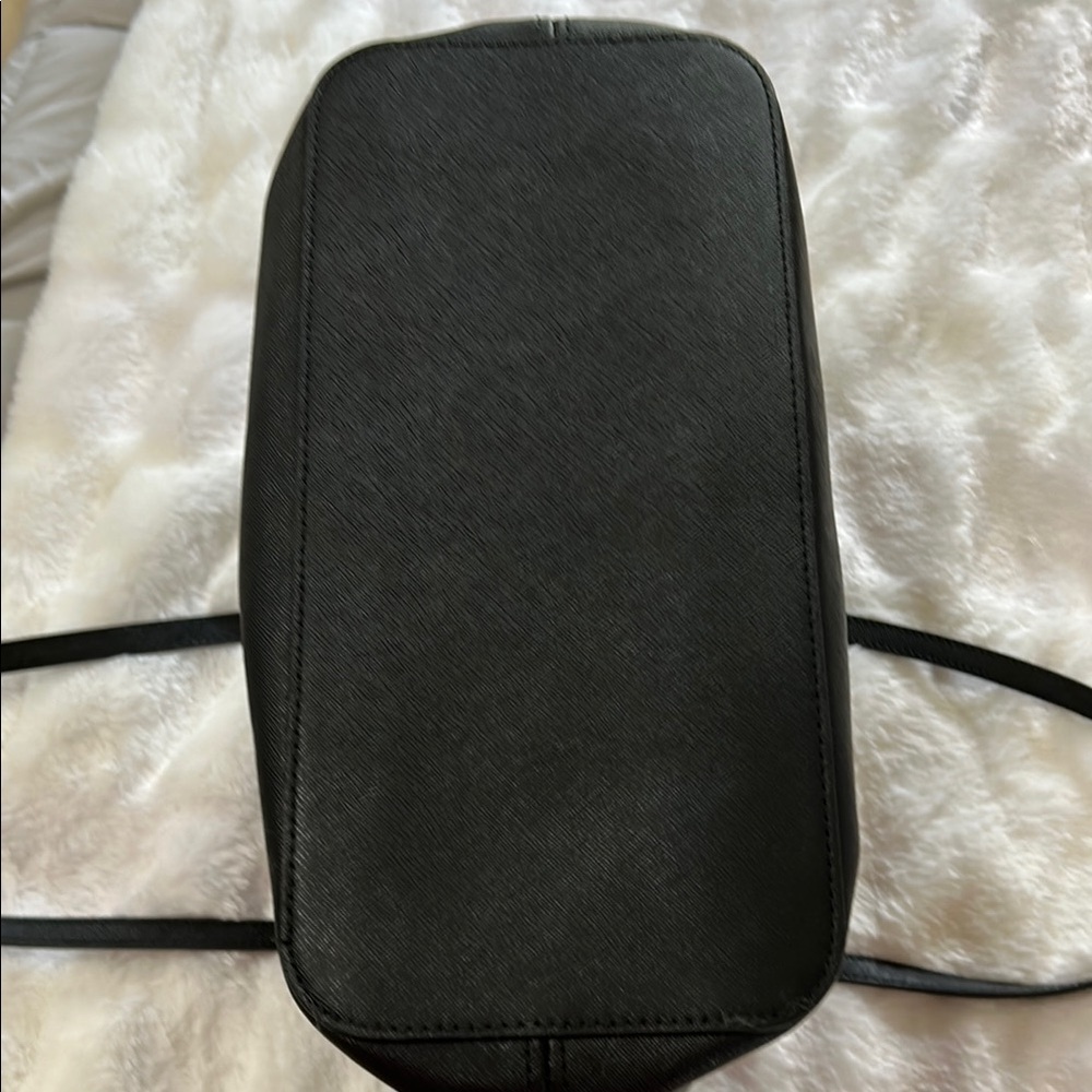 Michael Kors Black Structured Tote Bag and Wallet BUNDLE!!!! - Picture 9 of 16